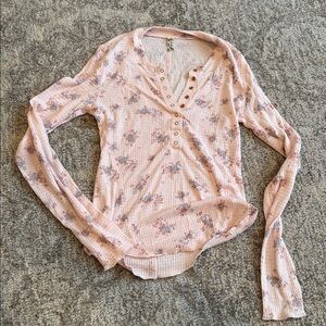 Free People Floral Pink Button-Up waffle top small